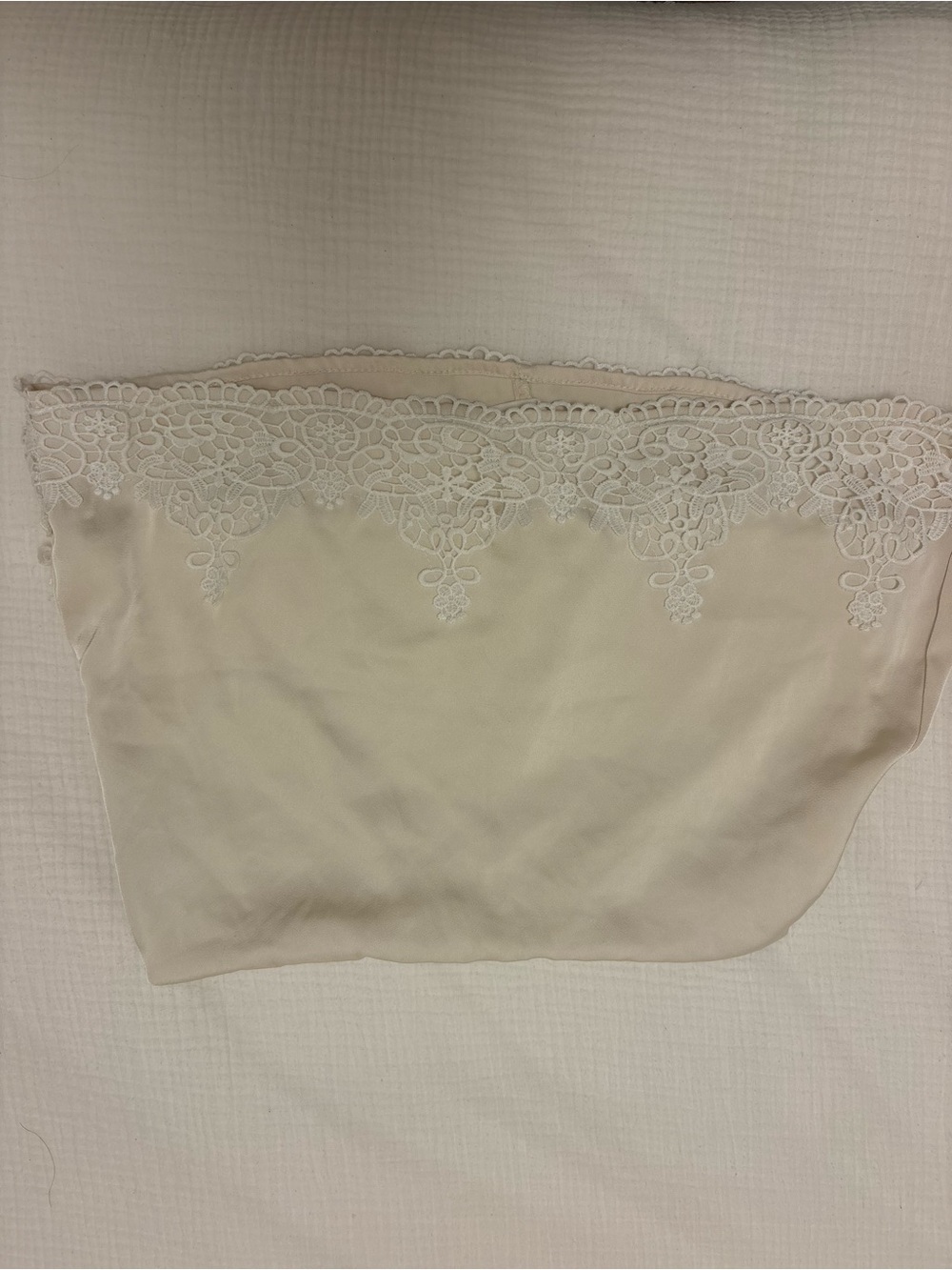 Lace-Trim skirt in Cream